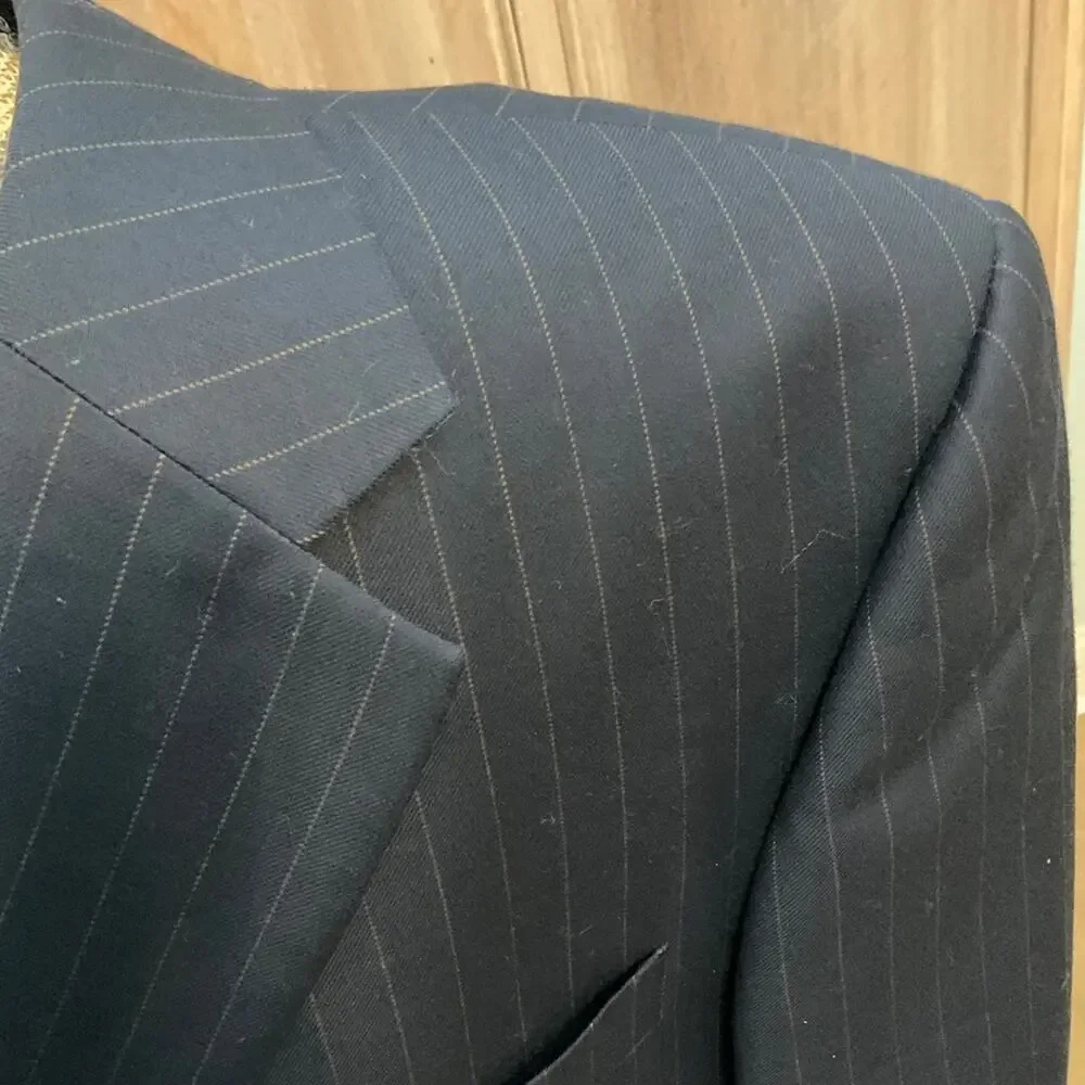 Banana Republic Modern Fit three button wool Blazer navy blue pinstripe wool 40R